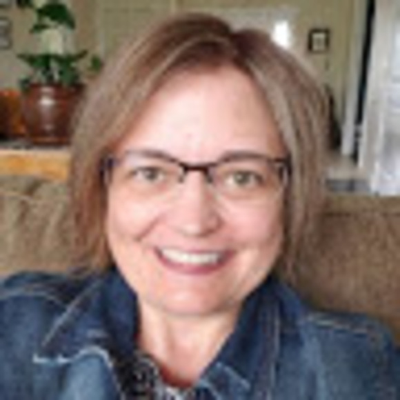 Meet your Posher, Glenda - Picture 1 of 1